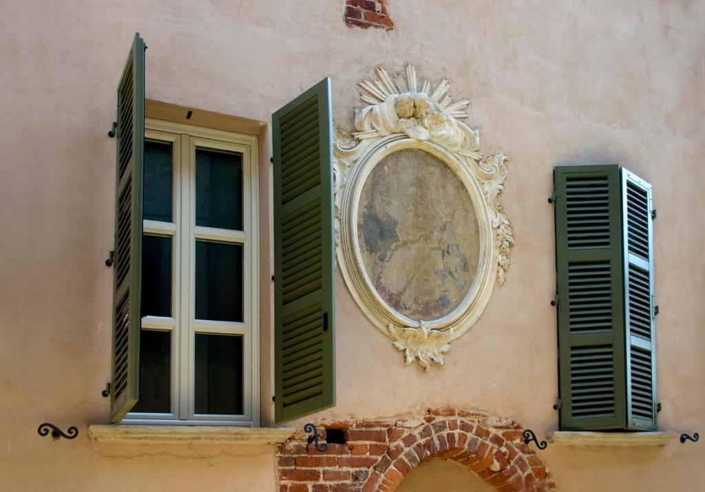 Domus Aurea Bed & Breakfast Saluzzo Exterior photo